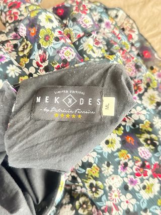 Vestido Mekdes floral volantes lunares