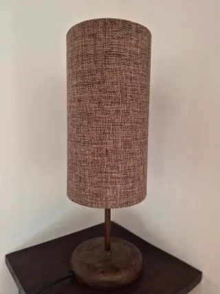 Lámpara de mesa tela cilíndrica