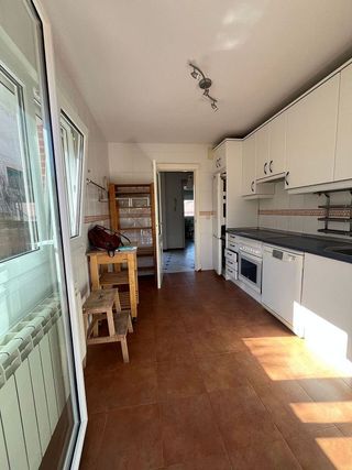 Casa pareada en alquiler en Miraflores de la Sierra