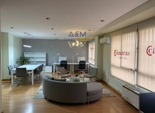 Oficina en venta en Pº Zorrilla - Cuatro de Marzo en Valladolid