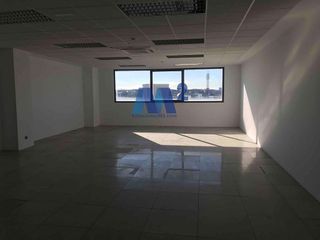 Oficina en alquiler en Zona Industrial en Alcobendas