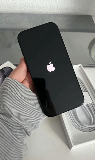 iPhone 16 Pro Nero