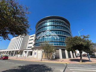 Local comercial en alquiler en Arco Norte - Avda. España en Dos Hermanas