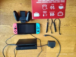 Nintendo Switch Azul/Rojo
