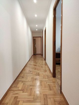 Piso en alquiler en O Berbés - Peniche en Vigo