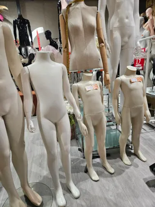 Maniqui infantil 8-9 años