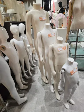 Maniqui infantil 8-9 años