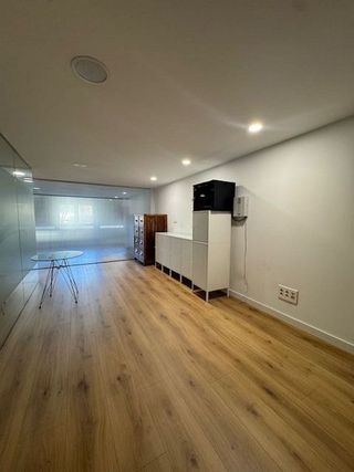 Oficina en venta en Castilla - Hermida en Santander