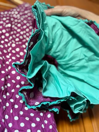 Vestido Flamenca Lunares - Alegre y favorecedor.