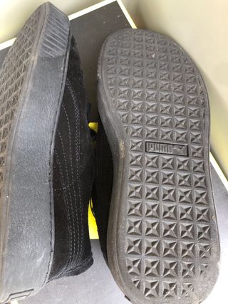 Sneakers Puma nere con punta oro