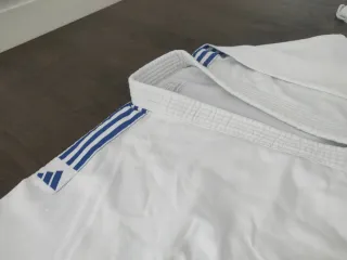 Kimono artes marciales niño Adidas T12