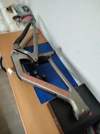 Bici da MTB Santa Cruz Megatower C Carbon