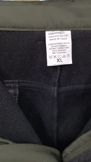 Pantalón de montaña impermeable