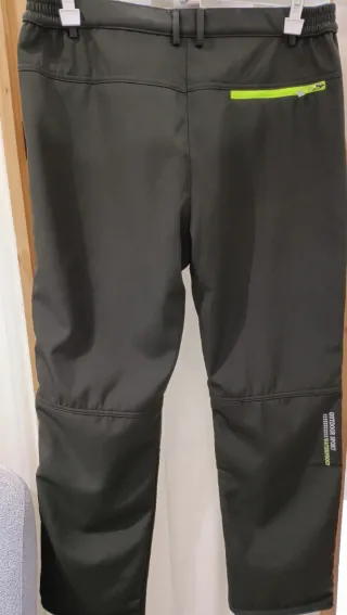 Pantalón de montaña impermeable