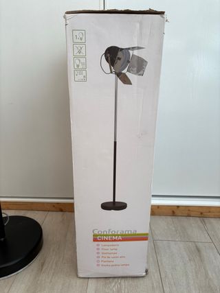 Lámpara de pie estilo cine altura 1,65