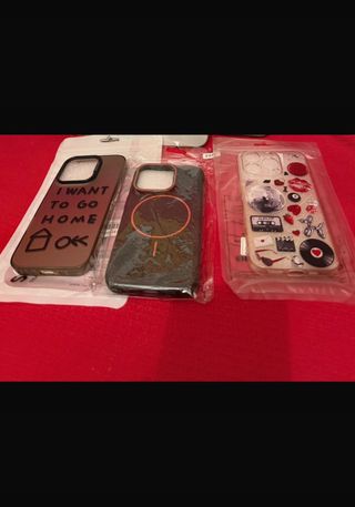 Lote 3 custodie iPhone 16 Pro nuove