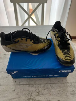 Botas de fútbol Adidas F50 Messi Talla 35