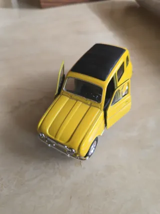 Renault 4 Escala 1:60