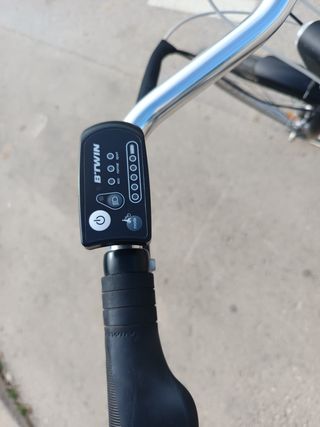 Bici Eléctrica B'TWIN Urbana 55km Aluminio 28"