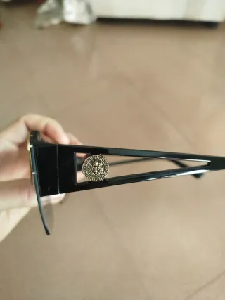 Gafas de sol diseño con funda