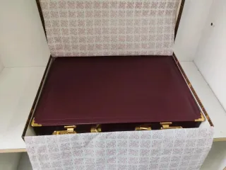 Valigetta 24 ore marrone e oro