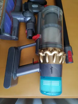 Aspirapolvere Dyson V11