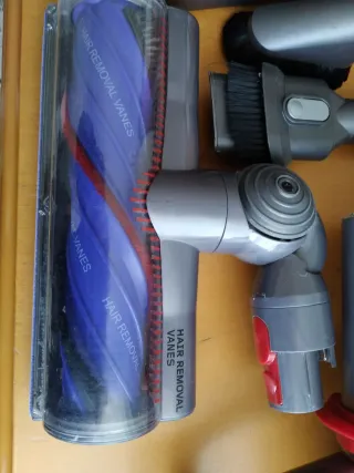 Aspirapolvere Dyson V11