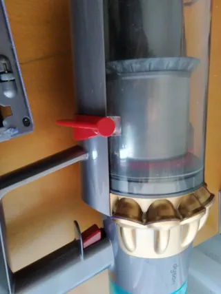 Aspirapolvere Dyson V11