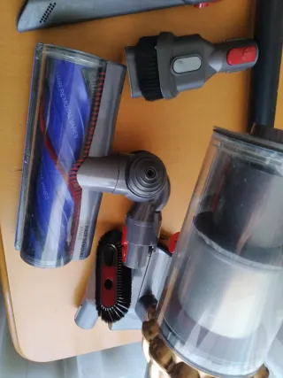 Aspirapolvere Dyson V11