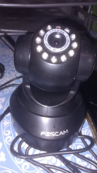 Cámara Vigilancia Foscam F18918W WiFi