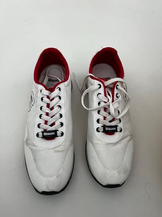 Zapatillas Blauer Blancas y Rojas