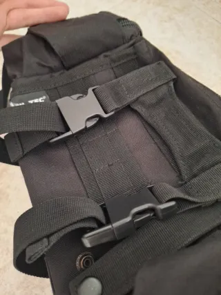Riñonera Mil-Tec Negra Trabajo