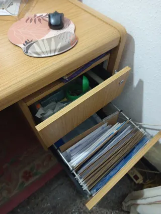 Mesa de despacho grande