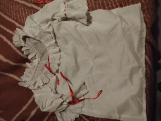 Traje infantil de huertana gris y rojo 9 a 12 años