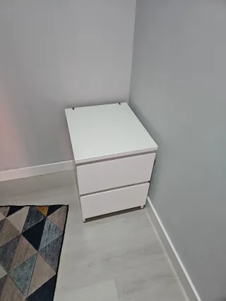 Mesita noche de Ikea Blanca con cristal