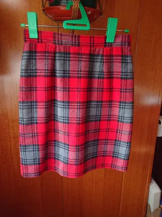 Minifalda cuadros roja y gris T38/40