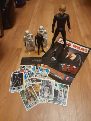 Lote Star Wars figuras y cartas
