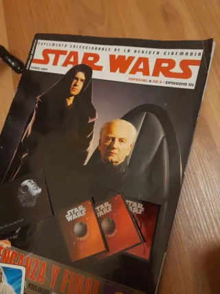 Lote Star Wars figuras y cartas