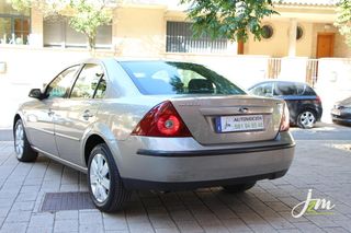 Ford Mondeo 2002