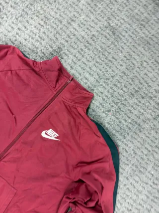 ¡¡OFERTA!! Talla XL Chaqueta Nike Roja