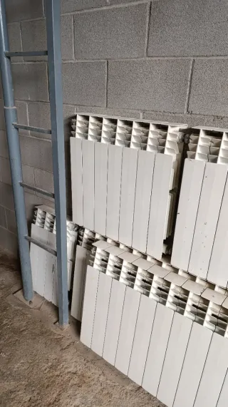 Radiadores de aluminio blancos