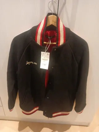 Chaqueta bomber negra