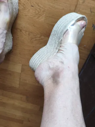 Sandalias Bershka transparentes T41