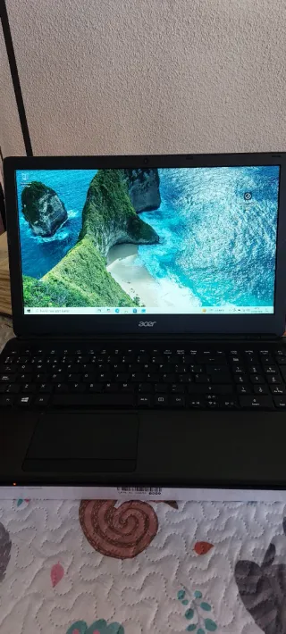 Portátil Acer Aspire E1-572 Negro