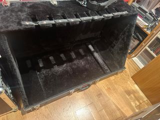 Supporto Stagg per 6 chitarre