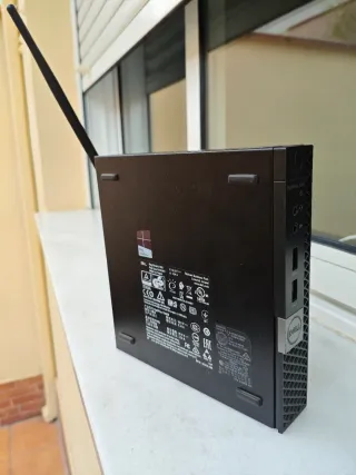 Dell 7040 Micro PC I7 Wifi 8gb RAM 256ssd