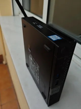 Dell 7040 Micro PC I7 Wifi 8gb RAM 256ssd