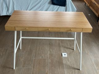 Escritorio Ikea Bambú y Metal. LILLÅSEN 102x49