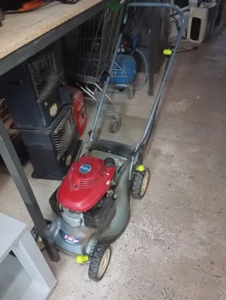 Cortacésped Honda Izy Gasolina NO arranca veces