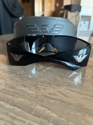 Gafas de sol Emporio Armani negras